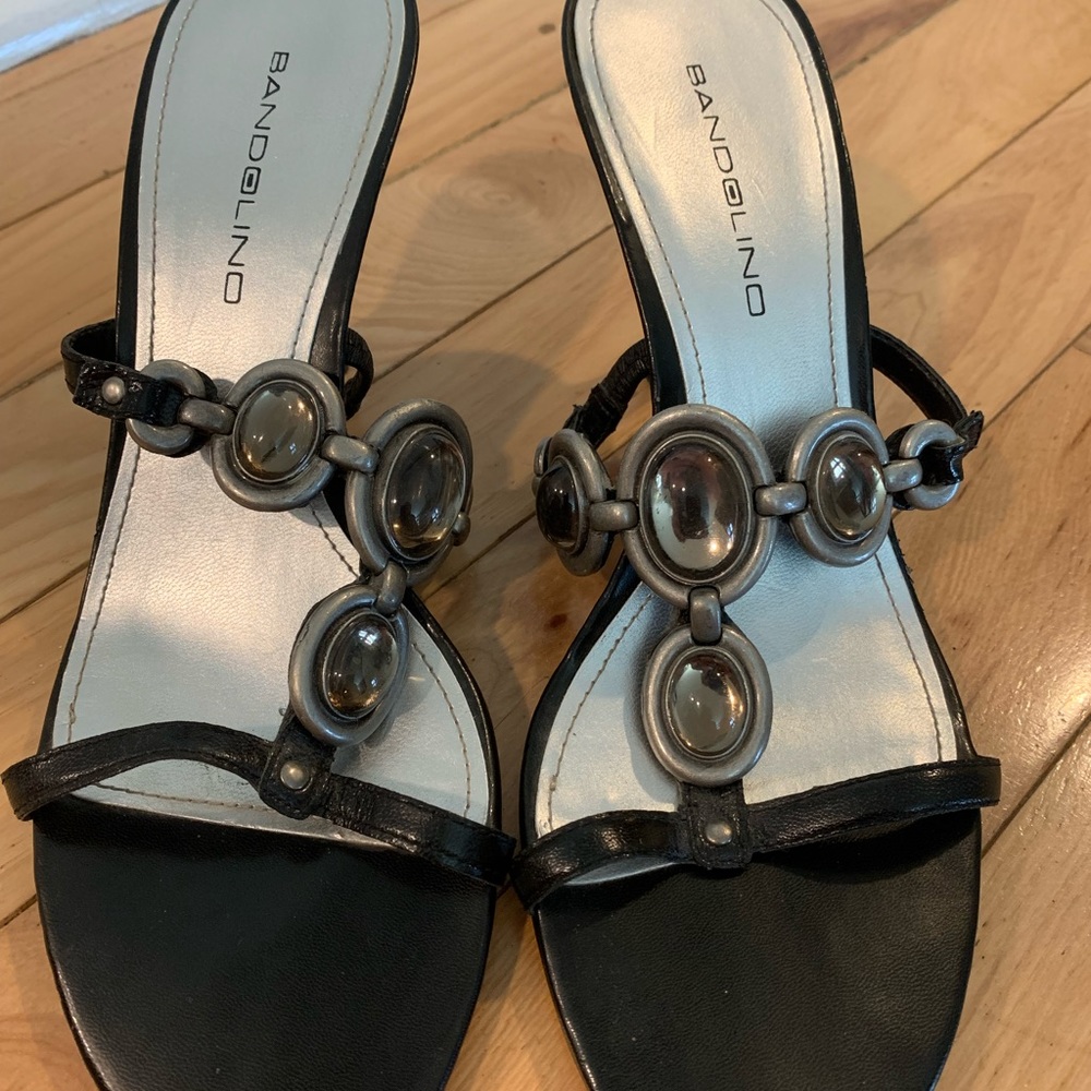 Bandolino sandals with gemstone detailing size 7.5